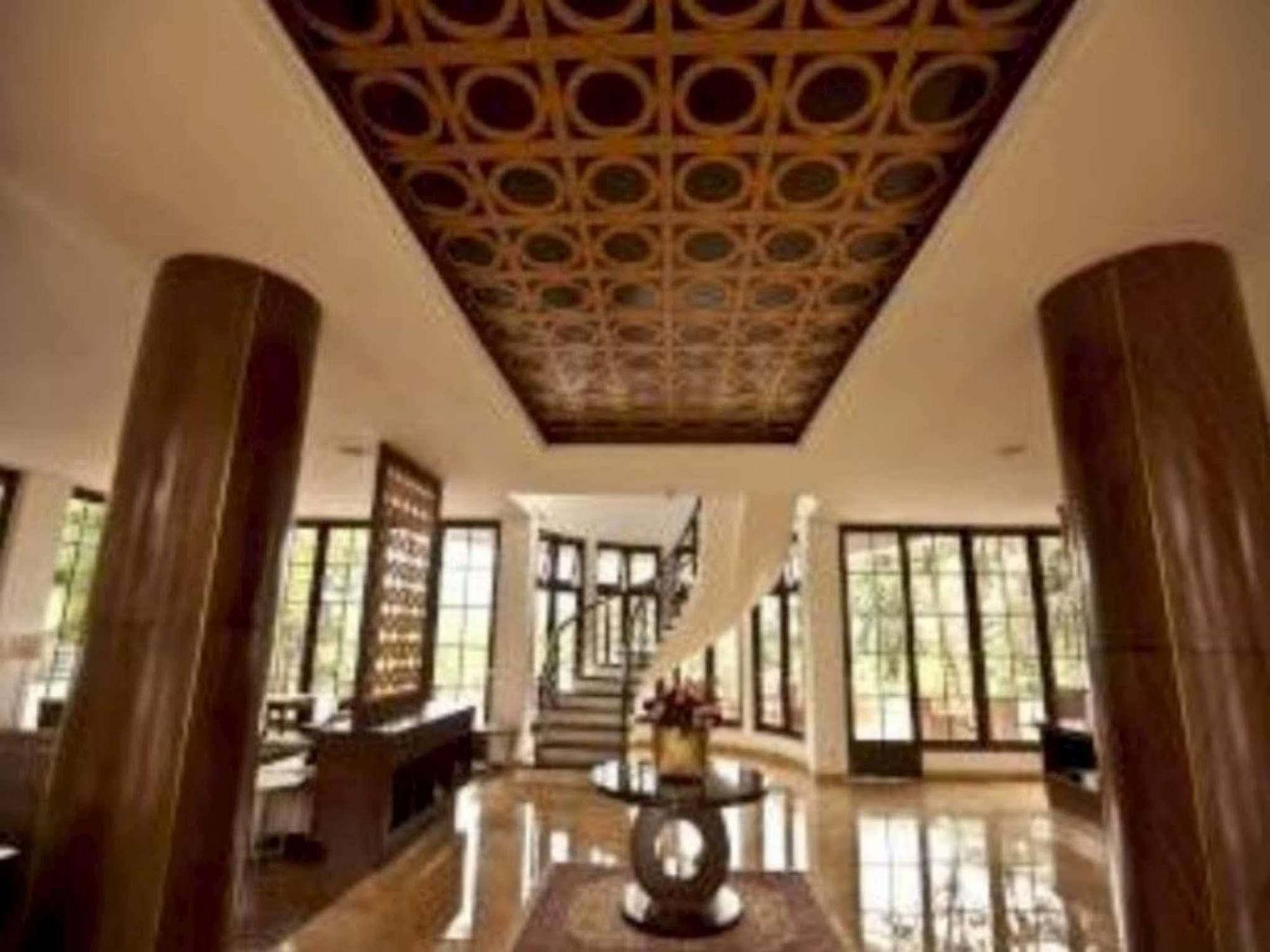 House Sangkuriang Hotel Bandung Exterior photo