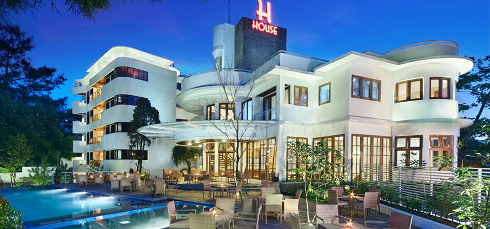 House Sangkuriang Hotel Bandung Exterior photo
